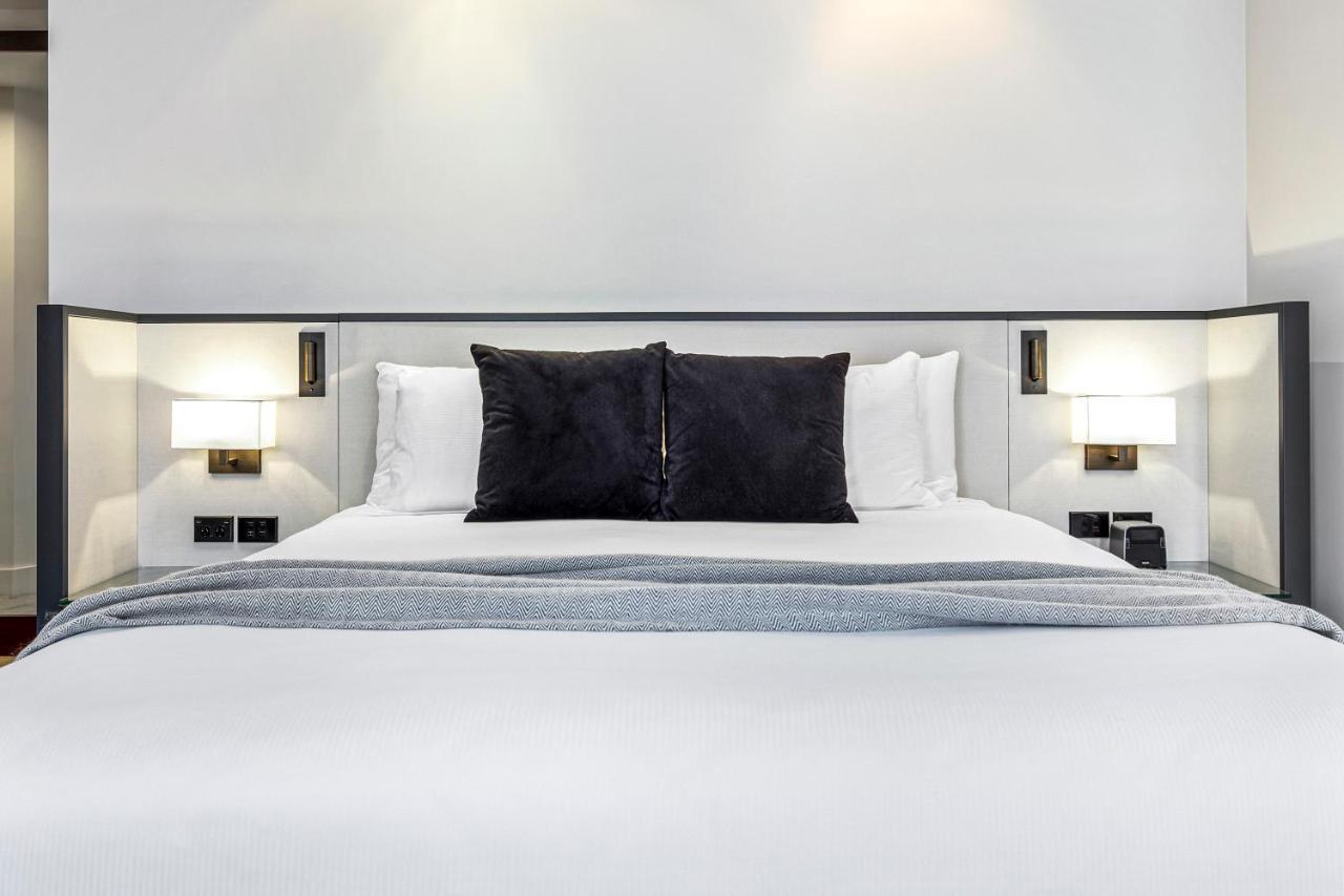Peppers Waymouth Hotel Аделаида Экстерьер фото