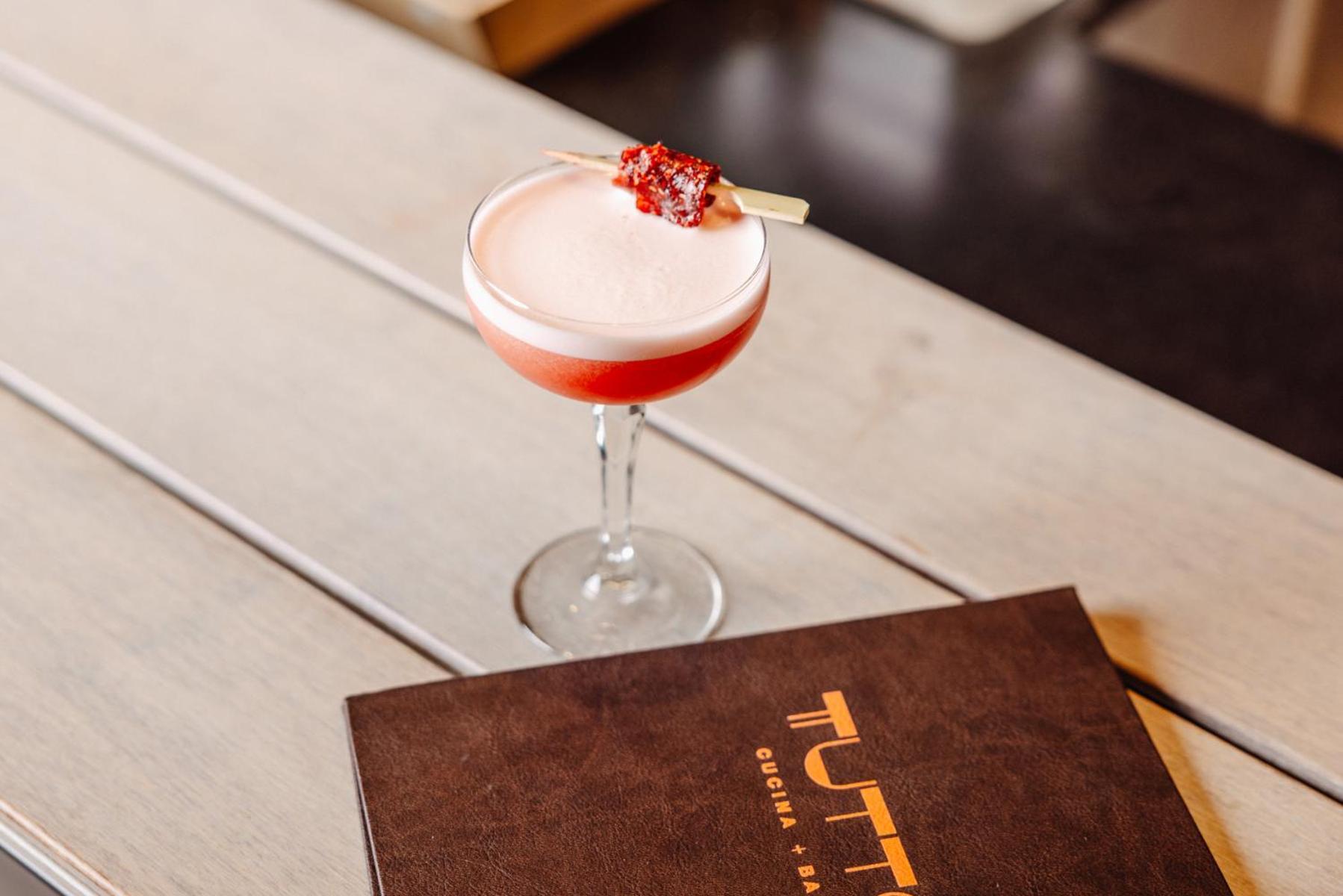 Peppers Waymouth Hotel Аделаида Экстерьер фото A Clover Club cocktail